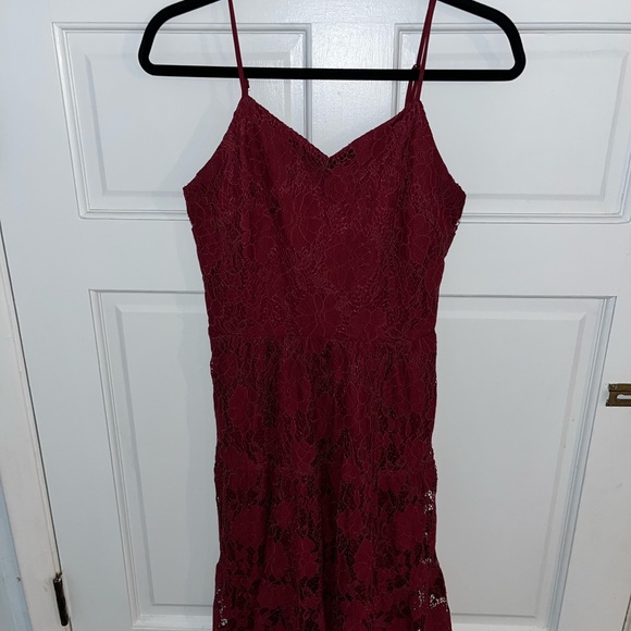 Monteau Dresses & Skirts - Monteau Red Sleeveless Spaghetti Strap Midi Dress